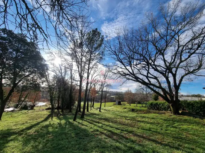 Terrain de 1 816 m² - Montastruc-la-Conseillère (31380)