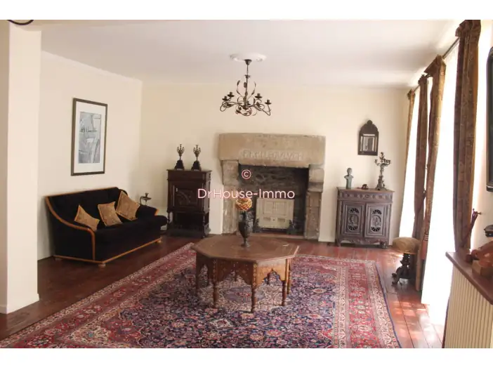 Maison 7 pièces de 213 m² - Pontrieux (22260)