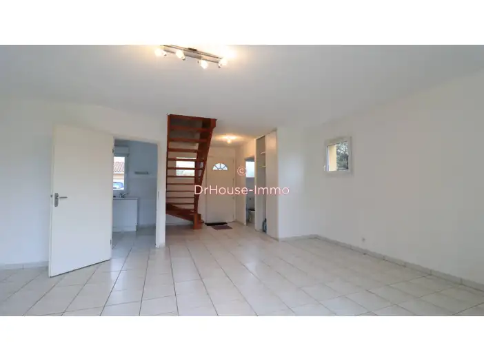 Maison 4 pièces de 82 m² - Toulenne (33210)