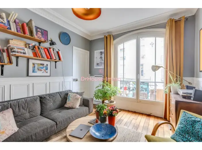 Appartement 2 pièces de 39 m² - Paris (75018)