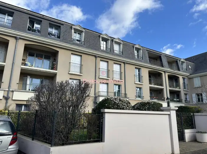 Appartement 3 pièces de 78 m² - Mantes-la-Jolie (78200)