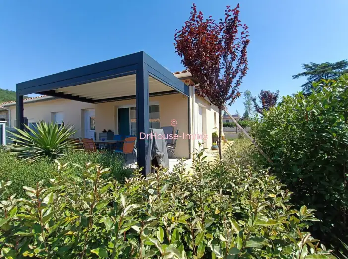 Maison 4 pièces de 95 m² - Mirabel-et-Blacons (26400)