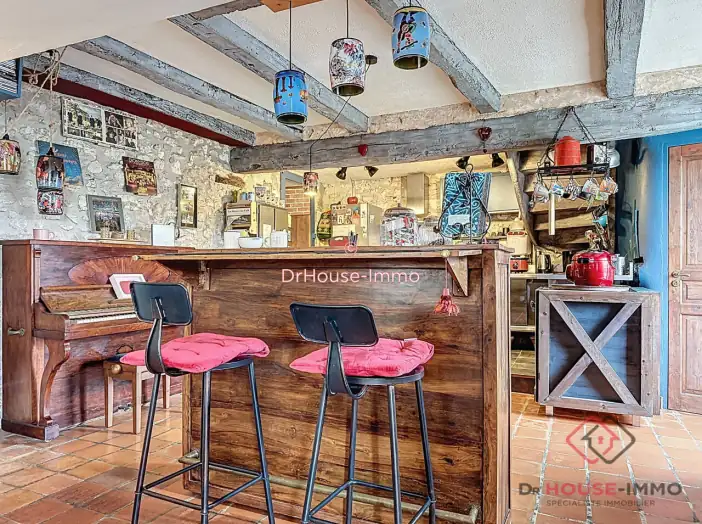 Maison 5 pièces de 154 m² - Brantôme (24310)