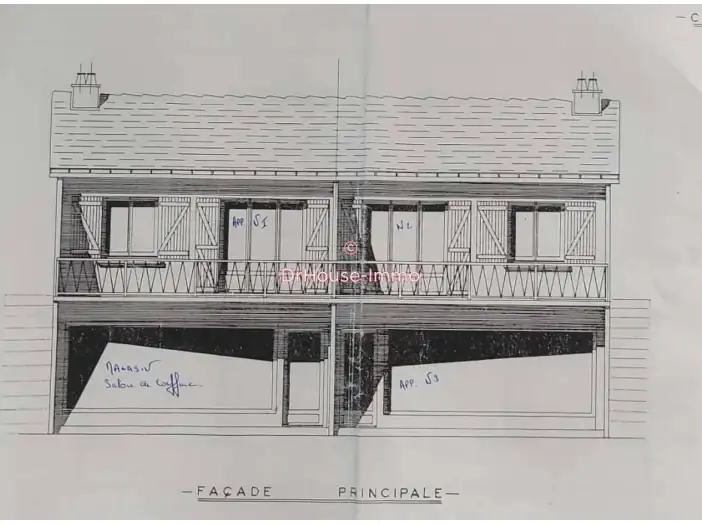 Immeuble 8 pièces de 290 m² - La Barre-de-Monts (85550)