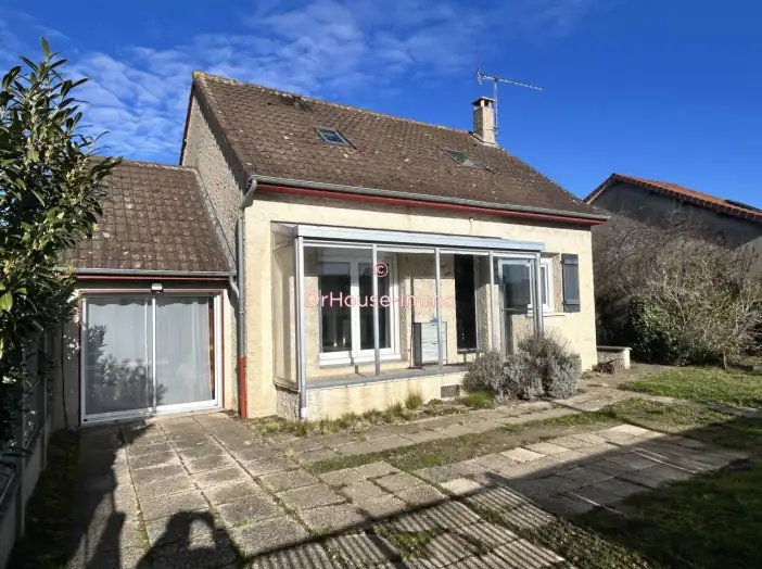 Maison 5 pièces de 88 m² - Porcheville (78440)