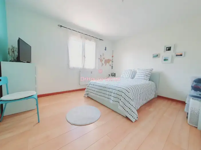 Maison 7 pièces de 142 m² - Franconville (95130)