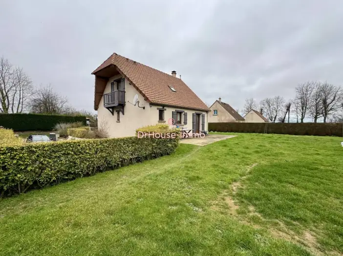 Maison 4 pièces de 112 m² - Tourville-la-Chapelle (76630)