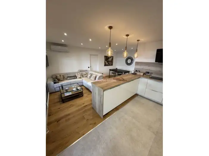 Image des la section Servies