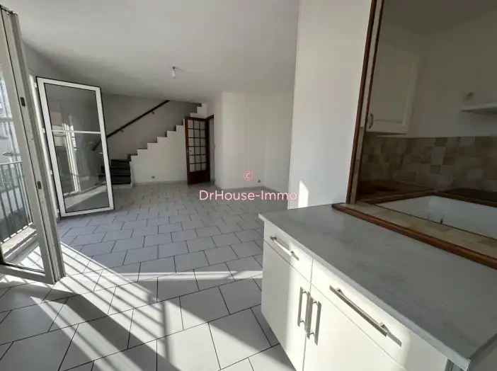 Appartement 3 pièces de 58 m² - Mantes-la-Jolie (78200)