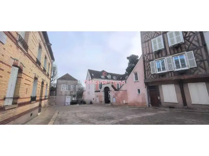 Appartement 2 pièces de 32 m² - Chartres (28000)