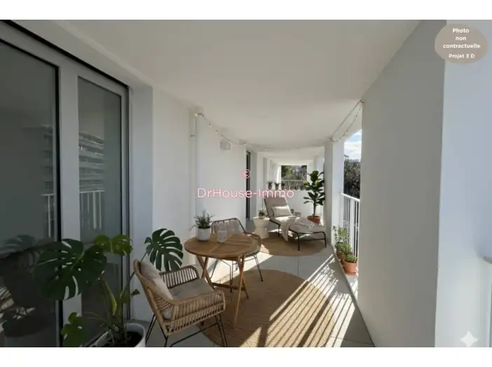 Appartement 5 pièces de 94 m² - Marseille (13010)