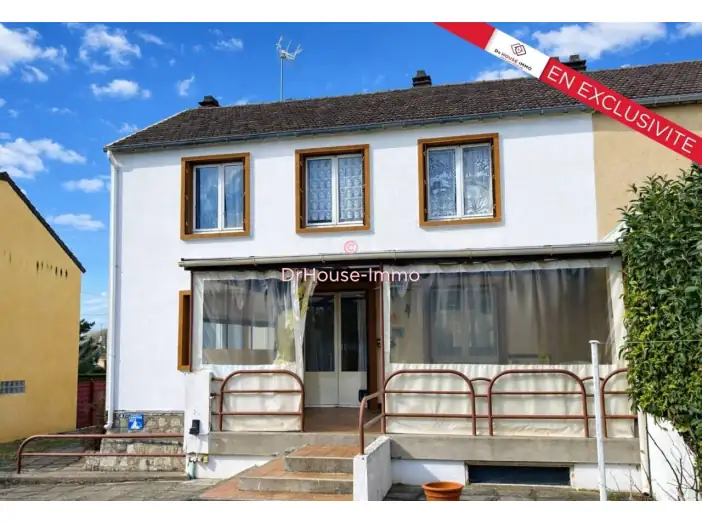 Maison 6 pièces de 113 m² - Limay (78520)
