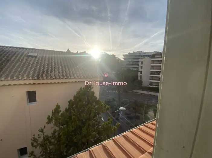 Appartement 2 pièces de 37 m² - Cannes (06400)