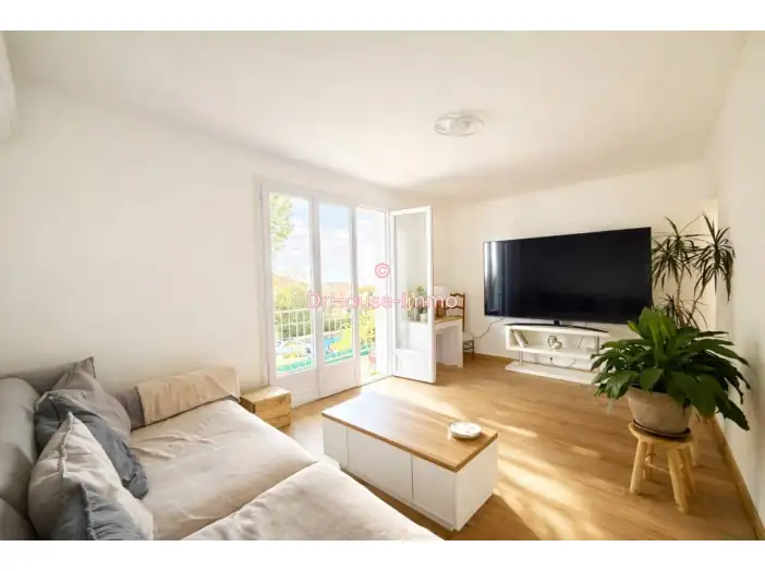 Appartement 4 pièces de 75 m² - Cagnes-sur-Mer (06800)