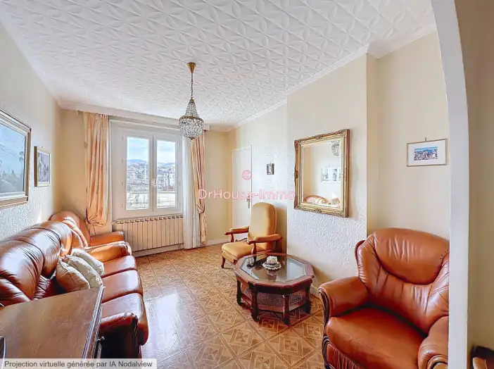 Appartement 4 pièces de 109 m² - Saint-Étienne (42100)