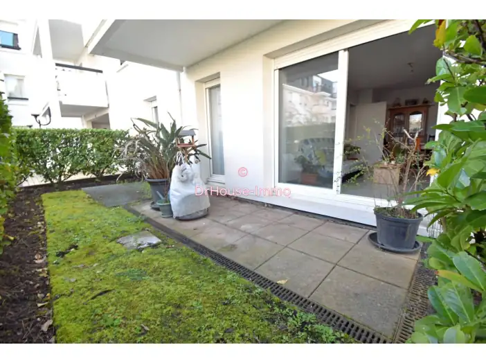 Image des la section Servies