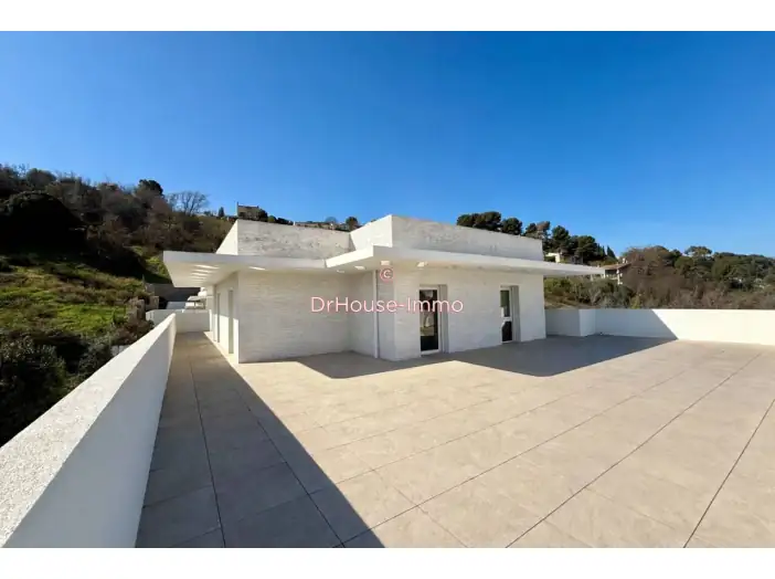 Appartement 4 pièces de 85 m² - Cagnes-sur-Mer (06800)