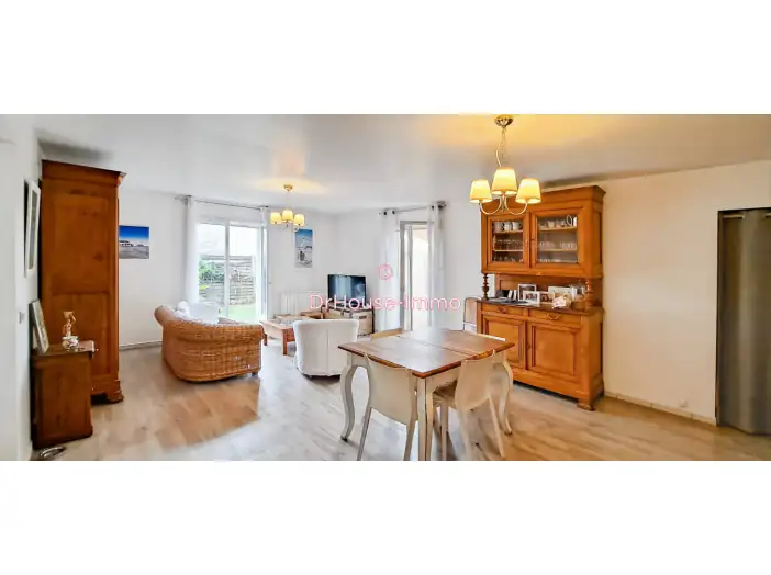 Maison 5 pièces de 109 m² - Eysines (33320)