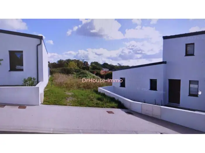 Terrain de 863 m² - Le Poiré-sur-Vie (85170)
