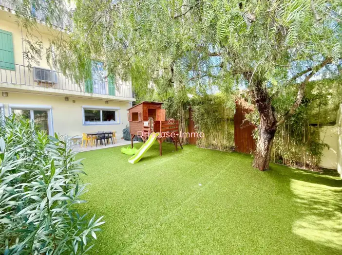 Maison 5 pièces de 121 m² - Toulon (83000)