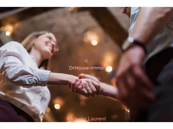 Immeuble commercial de 215 m² - Sables-d'Olonne (85100)