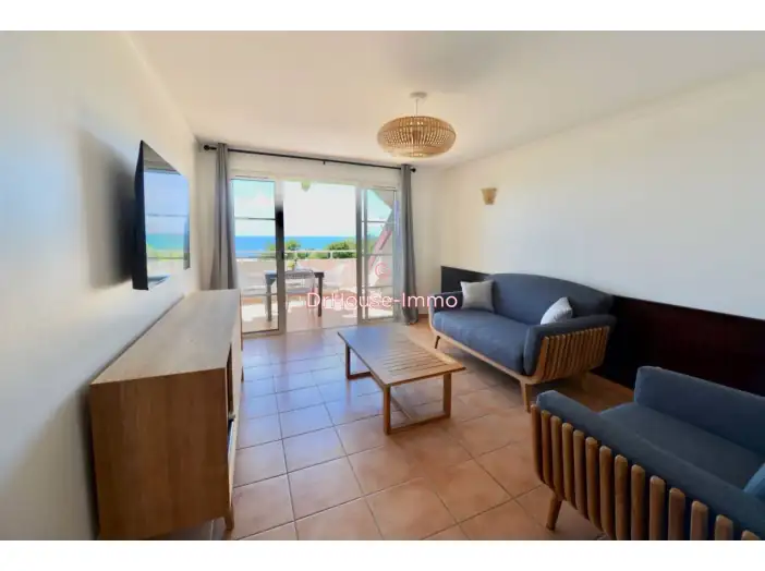 Appartement 3 pièces de 36 m² - Sainte-Anne (97180)