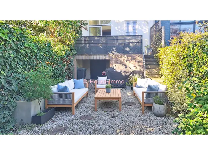 Image des la section Servies