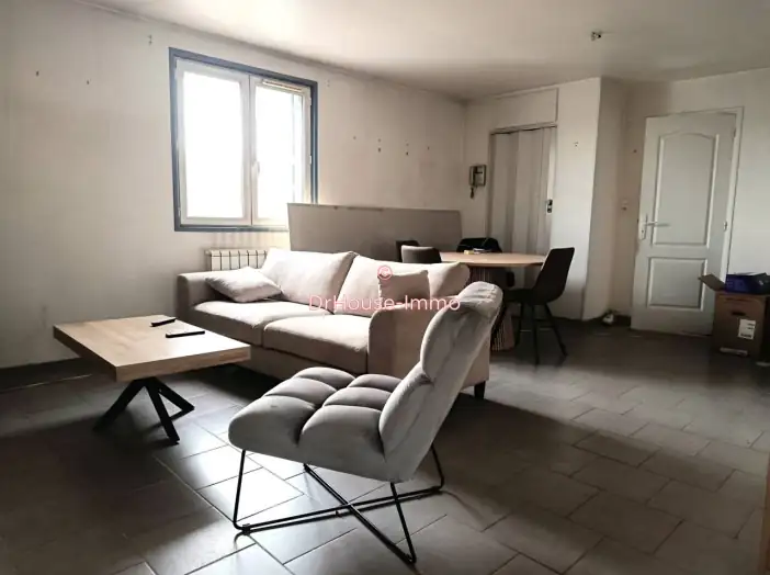 Maison 2 pièces de 61 m² - Brionne (27800)