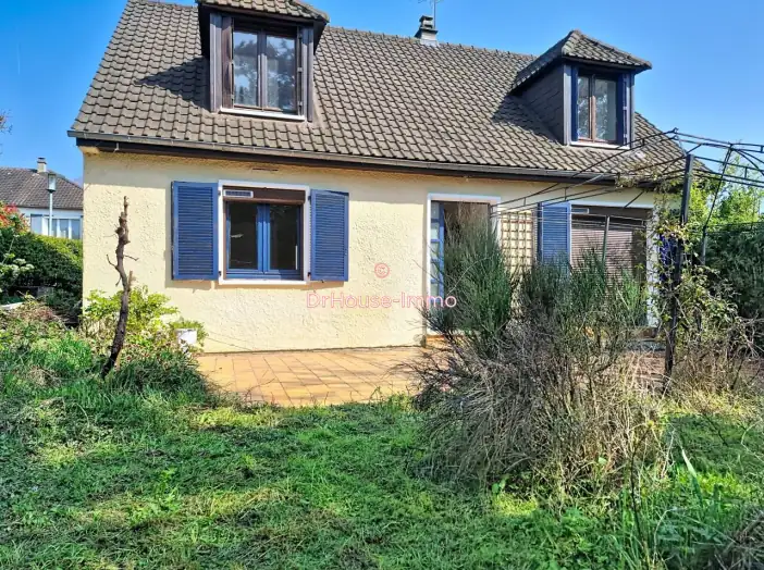 Maison 5 pièces de 113 m² - Beynes (78650)