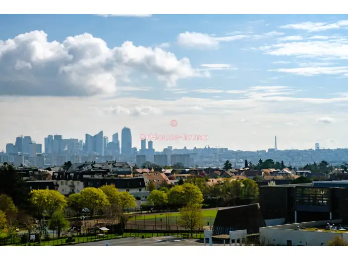 Appartement 2 pièces de 60 m² - Chatou (78400)