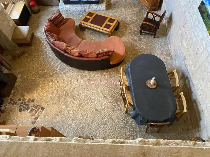 Maison 4 pièces de 127 m² - Ventouse (16460)