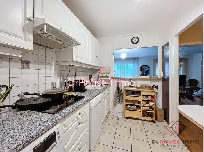 Appartement 4 pièces de 90 m² - Périgueux (24000)