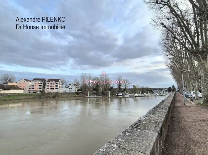 Appartement 5 pièces de 123 m² - Chalon-sur-Saône (71100)