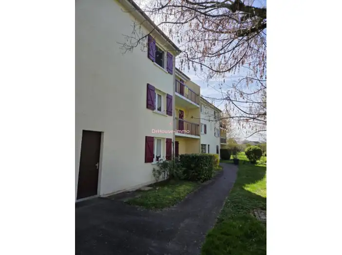 Image des la section Servies