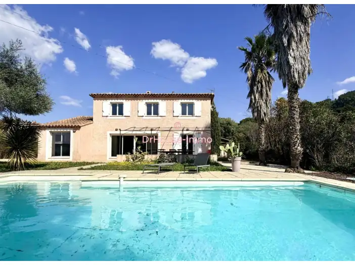 Image des la section Servies