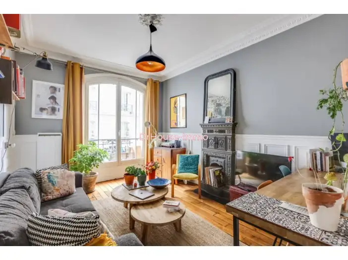 Appartement 2 pièces de 40 m² - Paris (75018)