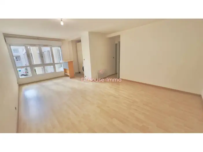 Appartement 2 pièces de 48 m² - Nantes (44000)