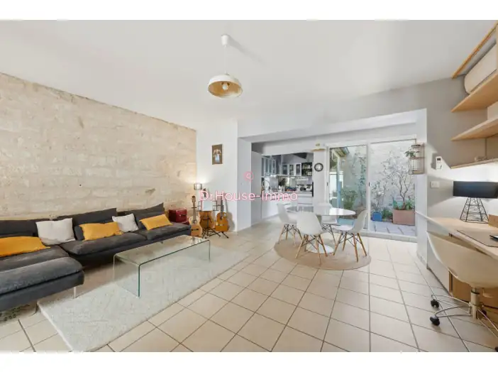 Image des la section Servies