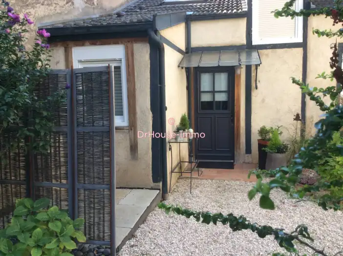 Image des la section Servies