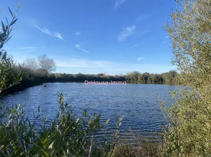 Maison 7 pièces de 182 m² - Saint-Laurent-d'Aigouze (30220)