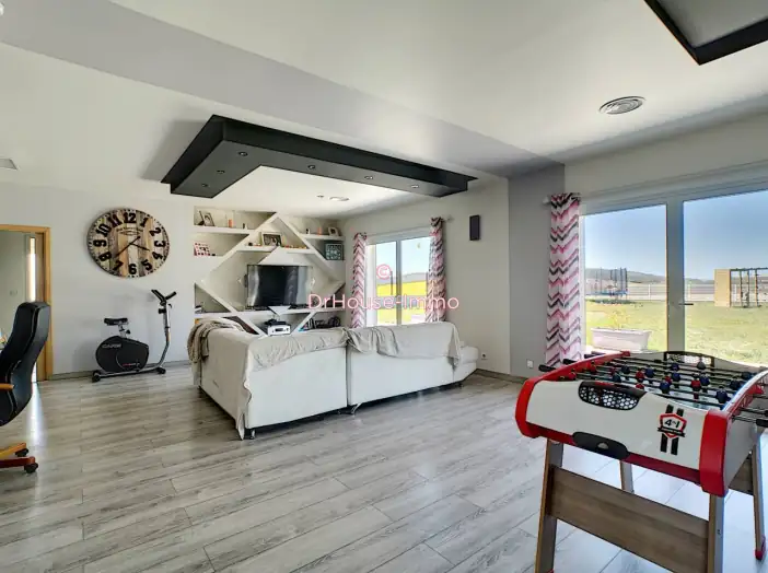 Image des la section Servies