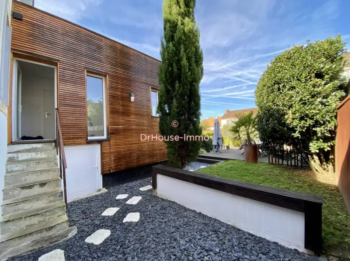 Image des la section Servies