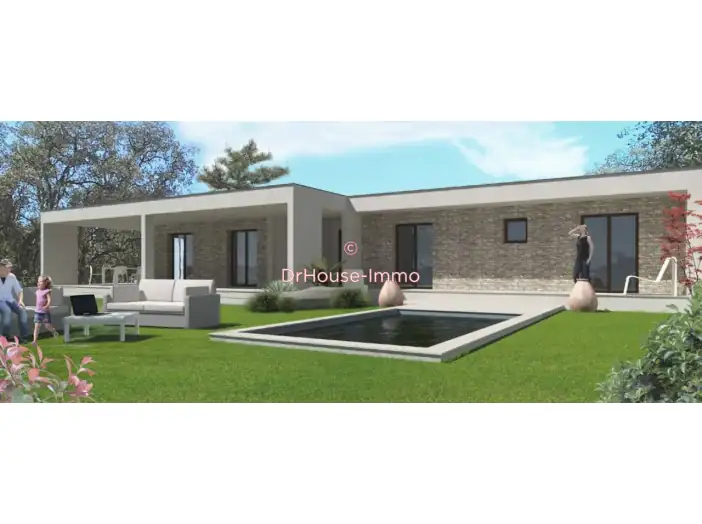 Maison 4 pièces de 122 m² - Sainte Lucie de Porto Vecchio (20144)