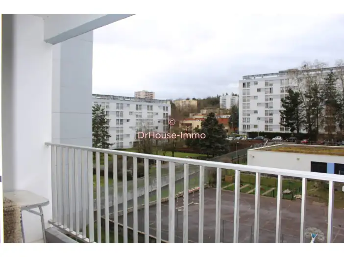 Appartement 4 pièces de 80 m² - Dijon (21000)