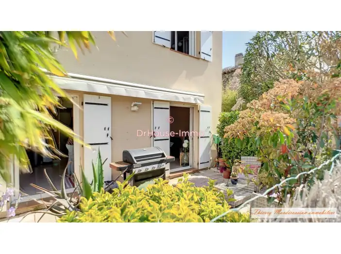 Image des la section Servies