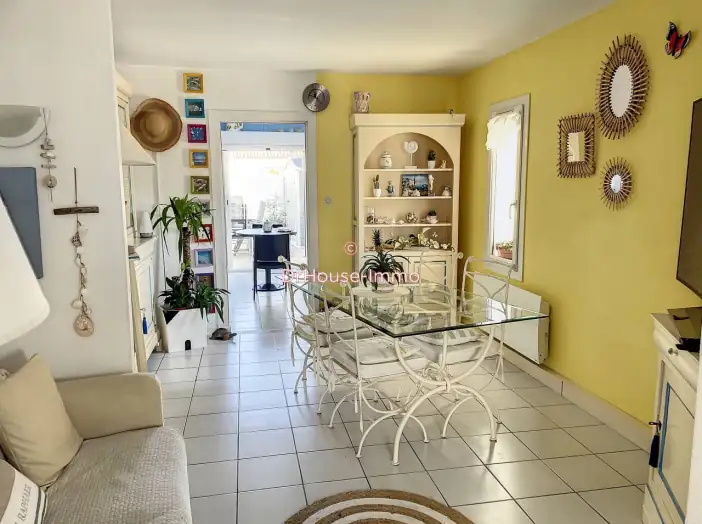 Image des la section Servies