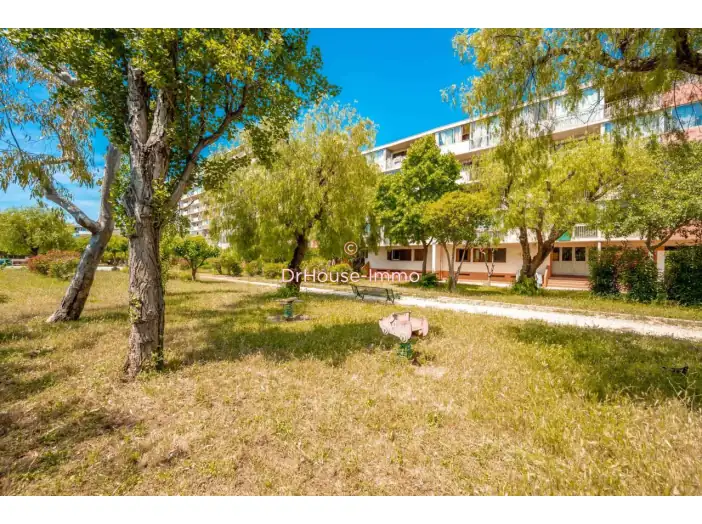 Image des la section Servies