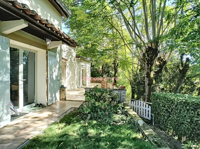 Image des la section Servies