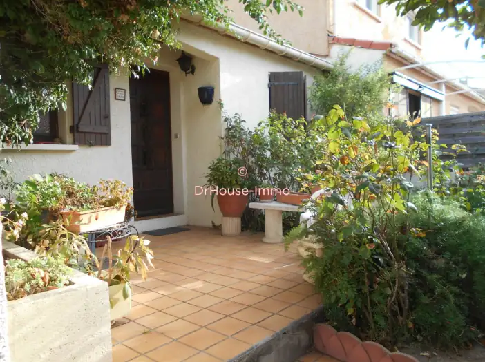 Image des la section Servies