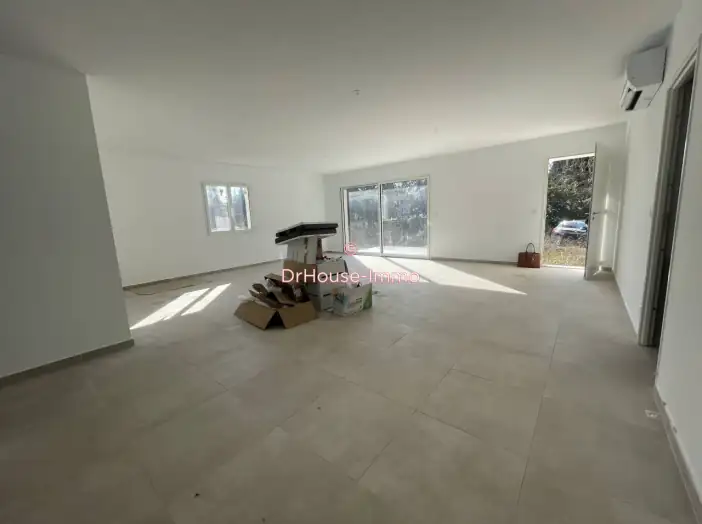 Image des la section Servies